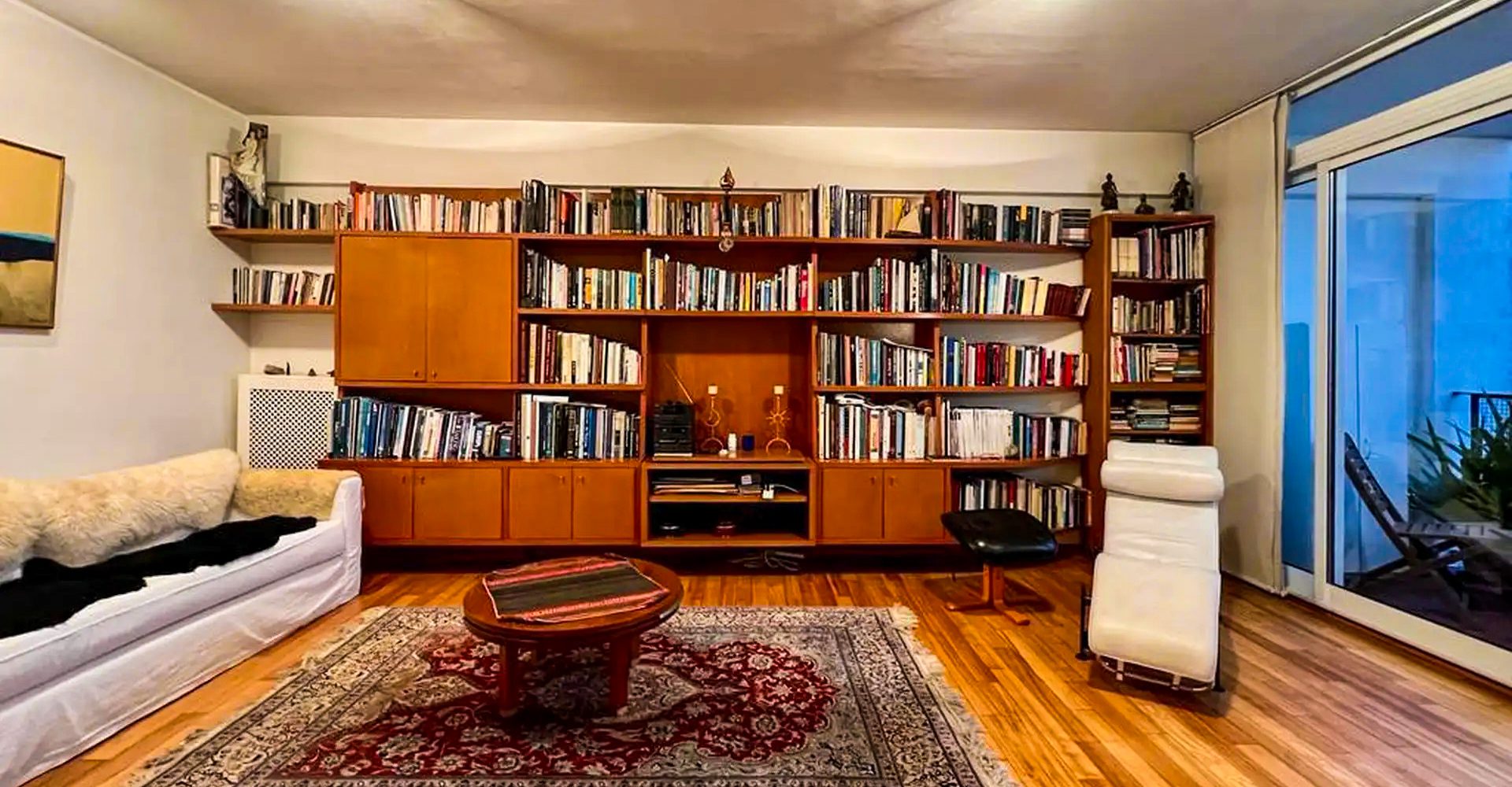 Av Del Libertador 700